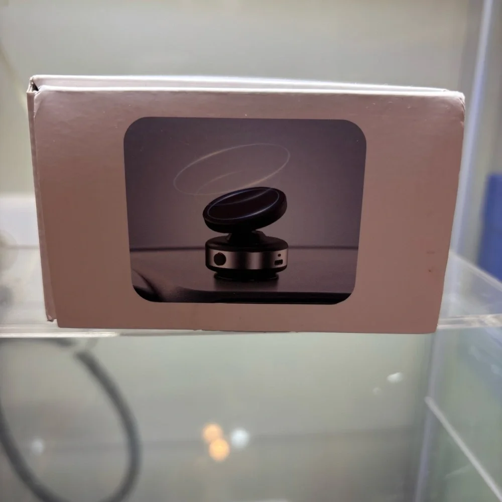 Electric Vacuum Magnetic Suction Phone Mount Black and Silver